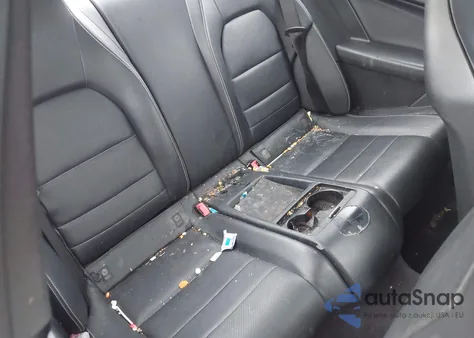 2014 Mercedes-Benz C 250 из США, поврежденный, VIN WDDGJ4HB2EG295406